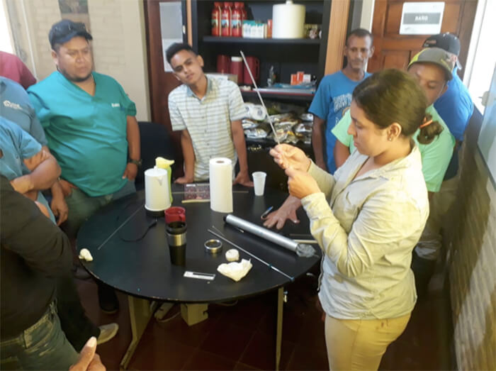 productores-de-rivas-reciben-curso-sobre-inseminacion-bovina-